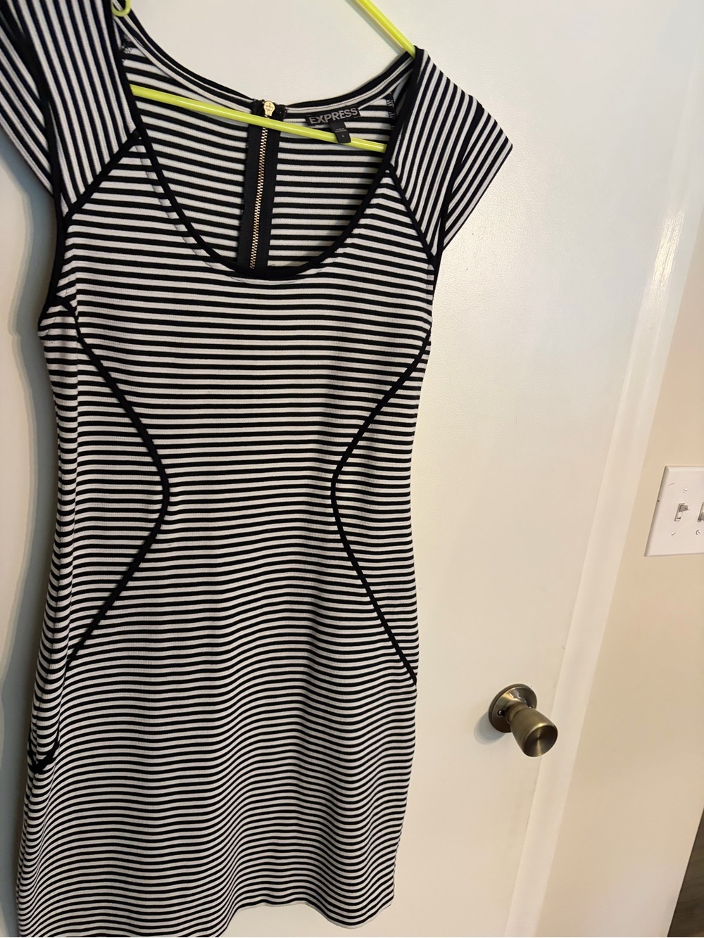 Express Black and White Striped Cap-Sleeve Dress with Contrast Piping